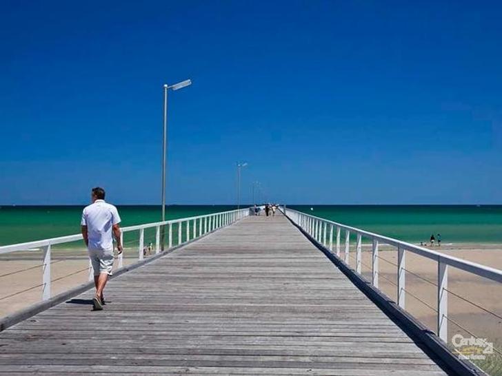 Хостел Port Adelaide Backpackers Экстерьер фото